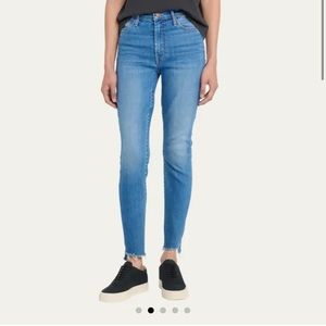 Mother The Stunner Zip Ankle Fray in GOOD GIRLS DO